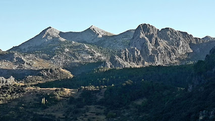Club Montañero Sierra Del Pinar - Club deportivo en Cádiz