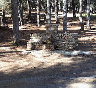 Fuente de los Potros - Grupo senderismo en Granada