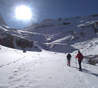 Pirineo activo - Agencia senderismo en Huesca