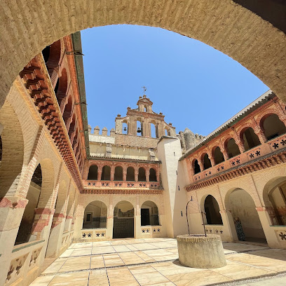 Sevilla Mágica y Eterna - Grupo senderismo en Sevilla