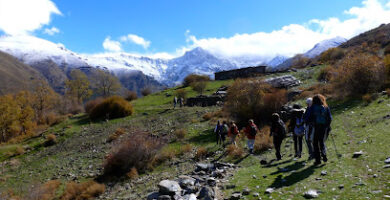 Sierra y Sol Hiking - Agencia senderismo en Granada